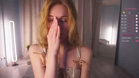 Snapshot of moiraalsbrook chatting on 02-10-25, 07:36 Diana online show from 02-10-25, 07:36