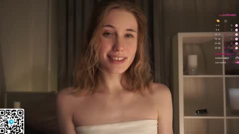 Snapshot of moiraalsbrook chatting on 02-16-25, 02:43 Diana online show from 02-16-25, 02:43