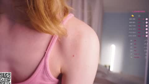 Snapshot of moiraalsbrook chatting on 03-10-25, 08:04 Diana online show from 03-10-25, 08:04