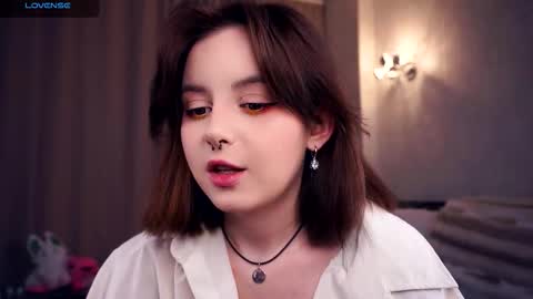 My name is Eda online show from 10-07-25, 05:37