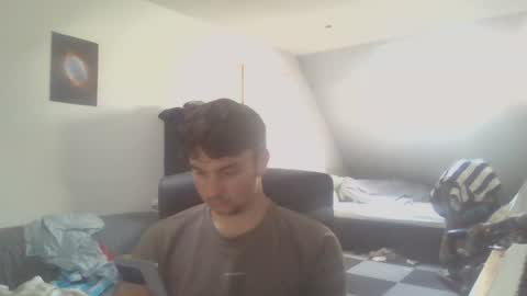 moistbreadstick online show from 06-17-26, 04:08