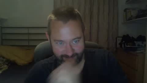 Snapshot of moistfalafel chatting on 09-11-25, 06:41 Jode online show from 09-11-25, 06:41