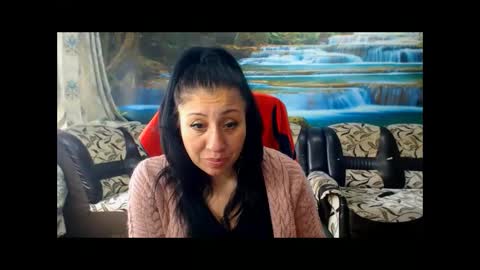 Snapshot of moistmady chatting on 05-14-26, 12:01 moistmady online show from 05-14-26, 12:01