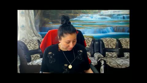 Snapshot of moistmady chatting on 05-20-26, 10:32 moistmady online show from 05-20-26, 10:32
