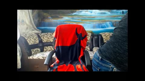 Snapshot of moistmady chatting on 05-21-26, 06:53 moistmady online show from 05-21-26, 06:53