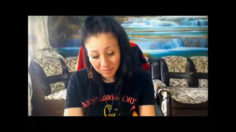 Snapshot of moistmady chatting on 05-22-26, 10:10 moistmady online show from 05-22-26, 10:10