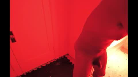 Snapshot of mold_little_fire chatting on 10-30-25, 07:14 Photon Earth online show from 10-30-25, 07:14