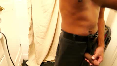 Snapshot of mold_little_fire chatting on 02-17-26, 06:54 Photon Earth online show from 02-17-26, 06:54