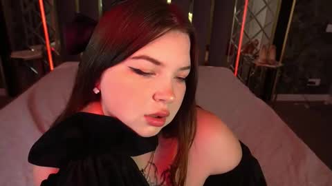 Rosa online show from 12-03-25, 09:24