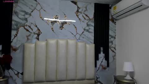 Hey Guys  Im Mollie online show from 12-17-25, 12:11