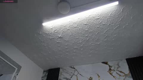 Hey Guys  Im Mollie online show from 03-09-26, 11:58