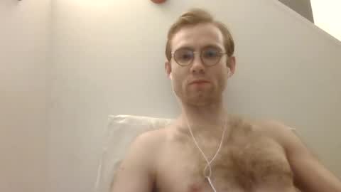 Snapshot of molliter chatting on 01-05-25, 10:29 molliter online show from 01-05-25, 10:29