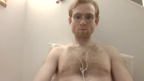 Snapshot of molliter chatting on 01-26-25, 12:37 molliter online show from 01-26-25, 12:37