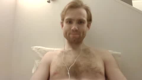 Snapshot of molliter chatting on 01-28-25, 12:47 molliter online show from 01-28-25, 12:47