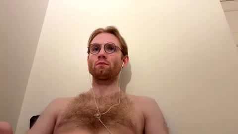 Snapshot of molliter chatting on 09-24-25, 10:57 molliter online show from 09-24-25, 10:57