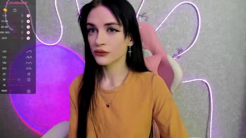 Molly - online show from 05-18-26, 03:02