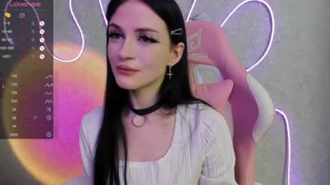Molly - online show from 07-23-26, 03:59