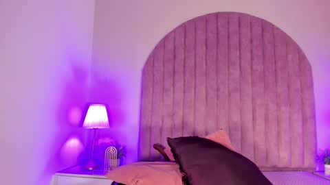 Molly Jackson online show from 12-12-24, 03:05