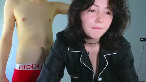 Snapshot of molly_millerr chatting on 06-11-26, 08:23 molly_millerr online show from 06-11-26, 08:23