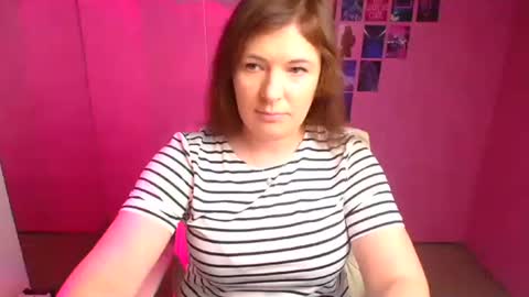 Molly online show from 11-05-25, 12:38