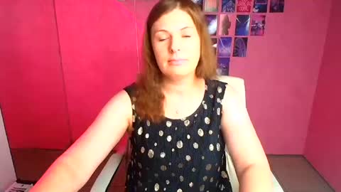 Molly online show from 07-01-26, 11:45