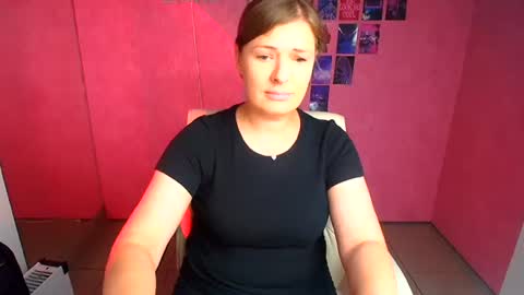 Molly online show from 07-06-26, 03:47