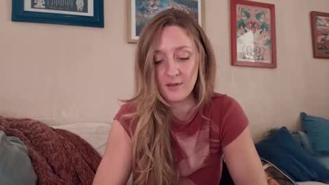 Molly online show from 06-01-26, 04:09