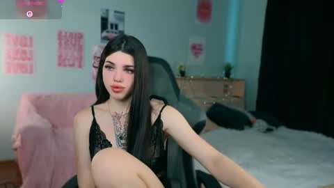 Molly online show from 07-09-26, 04:16