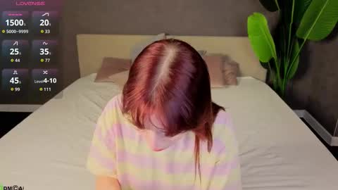 Snapshot of molly_rougge chatting on 01-19-26, 01:09 Molly online show from 01-19-26, 01:09