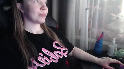 I have new photos come and see with love Molly online show from 03-05-26, 08:54