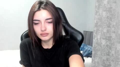 Snapshot of molly_ww chatting on 11-24-25, 07:46 Molly online show from 11-24-25, 07:46