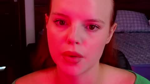 Molly online show from 06-08-26, 02:12