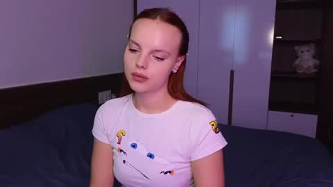 Molly online show from 06-22-26, 03:25