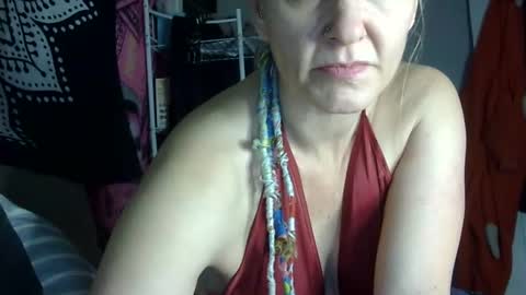 molly fourtune online show from 12-26-24, 09:33