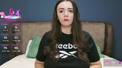 Molly online show from 10-27-25, 09:19