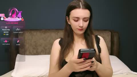 Snapshot of mollygreens chatting on 07-11-26, 09:27 Molly online show from 07-11-26, 09:27