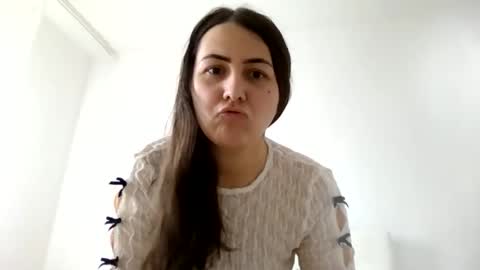 Molly online show from 03-26-26, 09:04