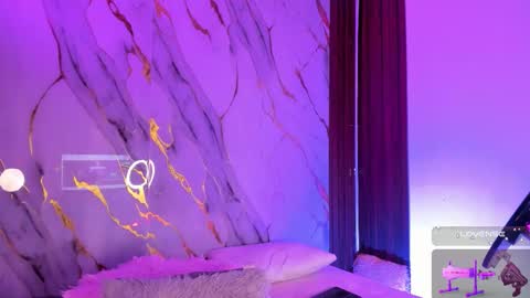 New girl Emily Valentina  Michelle online show from 11-18-25, 04:39