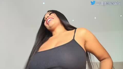 Snapshot of mollyrivera chatting on 07-15-26, 02:39 Molly online show from 07-15-26, 02:39