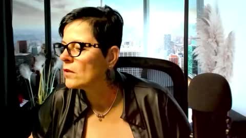 Snapshot of mollysun chatting on 11-06-25, 05:03 MollySun Nina Randmann online show from 11-06-25, 05:03