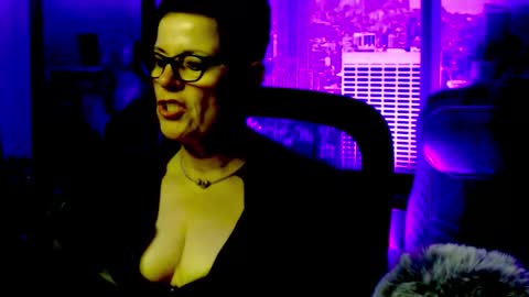 Snapshot of mollysun chatting on 11-27-25, 07:05 MollySun Nina Randmann online show from 11-27-25, 07:05