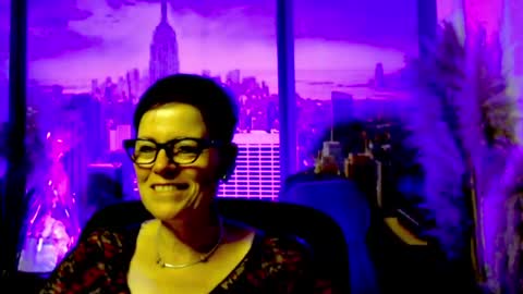 Snapshot of mollysun chatting on 07-01-26, 04:18 MollySun Nina Randmann online show from 07-01-26, 04:18