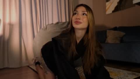 Molly online show from 11-17-25, 10:43