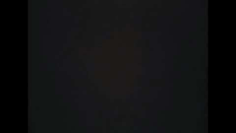 Snapshot of molom chatting on 11-27-25, 11:40 molom online show from 11-27-25, 11:40