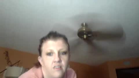 Snapshot of molotovfoxtail chatting on 01-11-25, 09:57 Molotovfoxtail online show from 01-11-25, 09:57