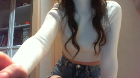 Hailey online show from 12-22-24, 05:45