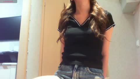 Hailey online show from 10-12-25, 10:09