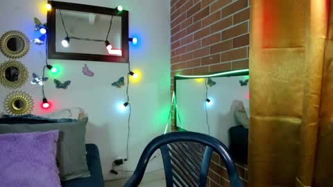 Maja online show from 02-22-25, 05:35