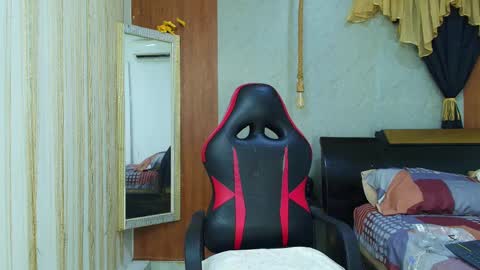 ANDREA online show from 04-01-26, 01:06