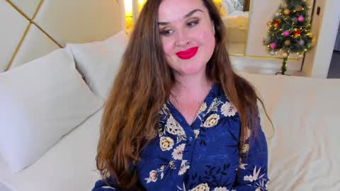 Mommynextdoor online show from 01-08-25, 06:20